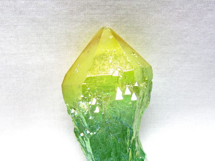 オーラクリスタル 原石 マルチカラー エレスチャル オーラ水晶 一点物 171-8804