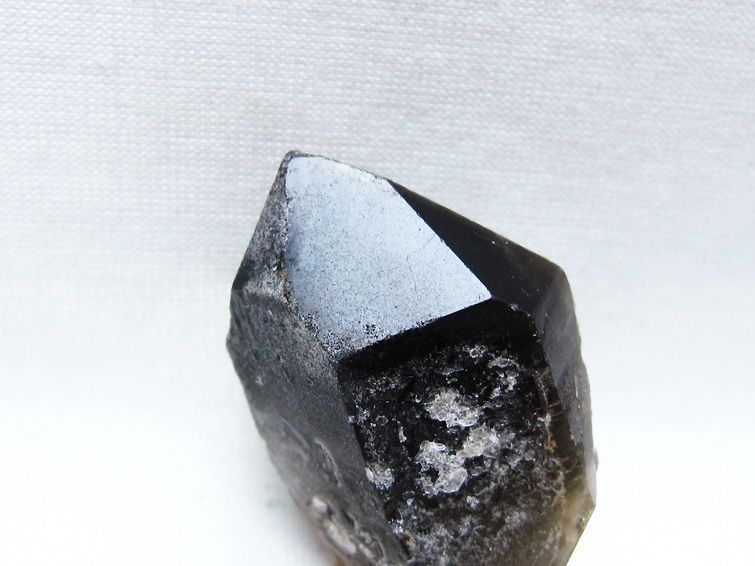 黒水晶 原石 モリオン 原石 ブラジル産 一点物 171-9657