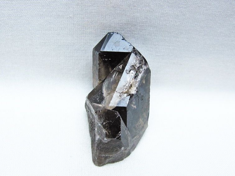黒水晶 原石 モリオン 原石 ブラジル産 一点物 171-9661