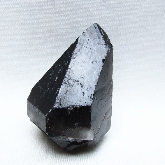 黒水晶 原石 モリオン 原石 ブラジル産 一点物 171-9665