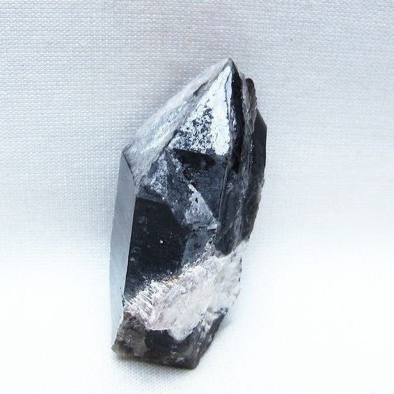 モリオン 黒水晶 原石 山東省産 一点物 171-9790
