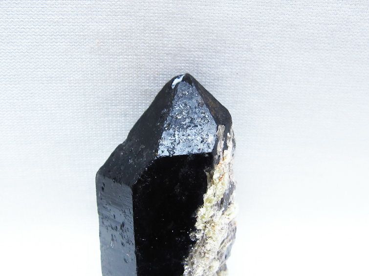 モリオン 黒水晶 原石 山東省産 一点物 171-9798