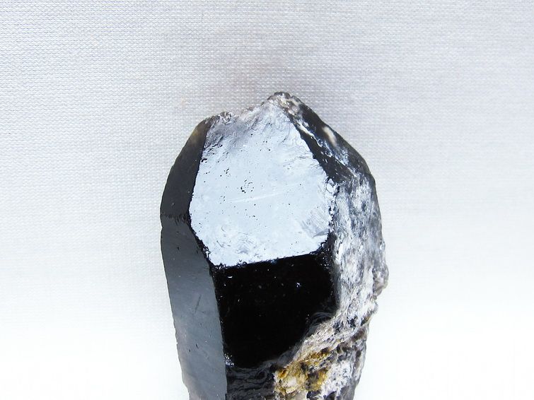 モリオン 黒水晶 原石 山東省産 一点物 171-9811