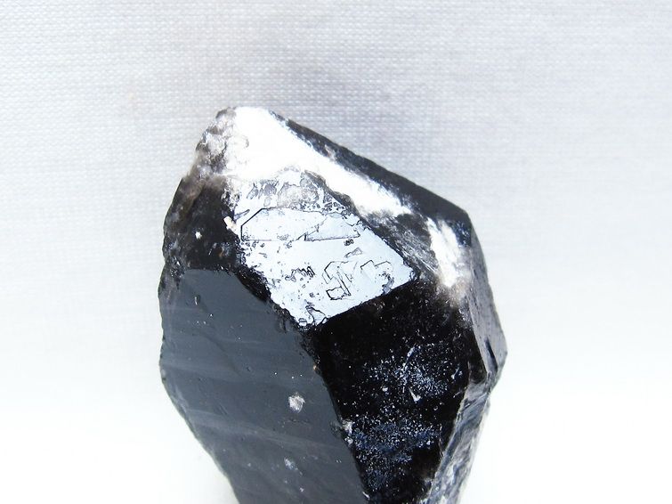 モリオン 黒水晶 原石 山東省産 一点物 171-9812