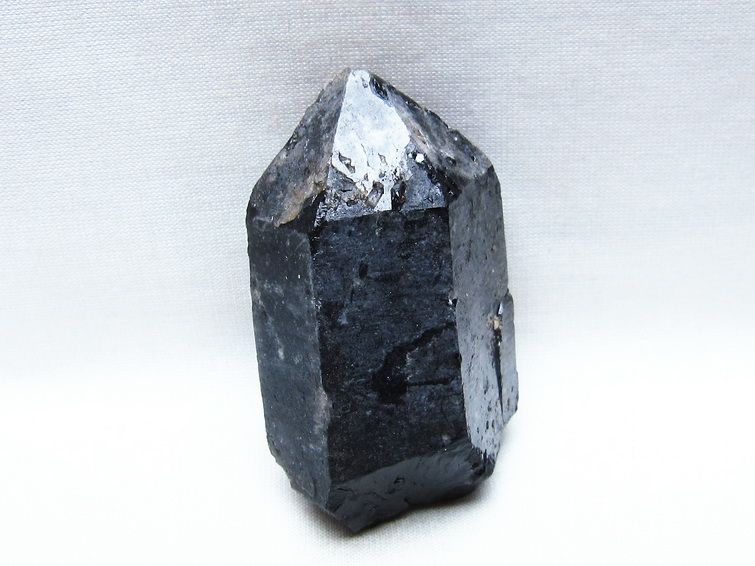 モリオン 黒水晶 原石 山東省産 一点物 171-9817