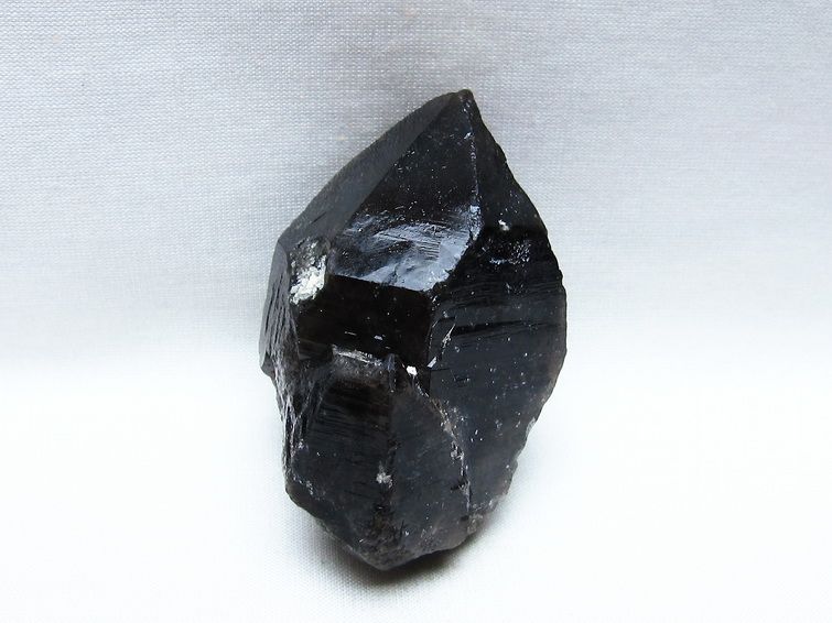モリオン 黒水晶 原石 山東省産 一点物 171-9838
