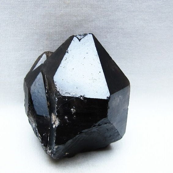 モリオン 黒水晶 原石 山東省産 一点物 171-9840