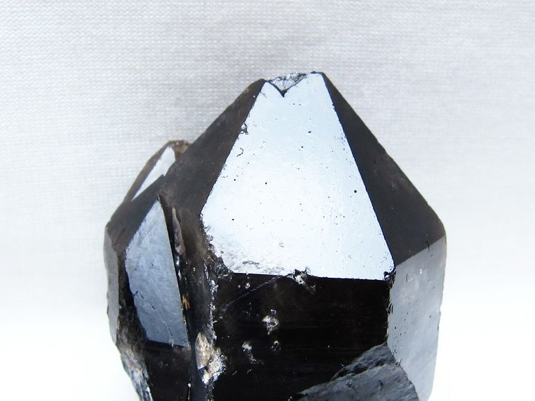 モリオン 黒水晶 原石 山東省産 一点物 171-9840