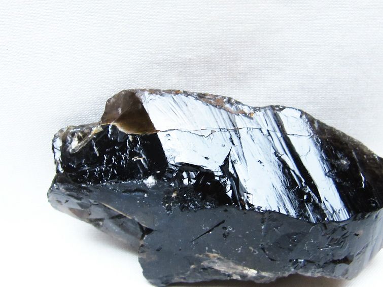 モリオン 黒水晶 原石 山東省産 一点物 171-9848