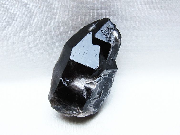 モリオン 原石 山東省産 黒水晶 原石 一点物 171-9873