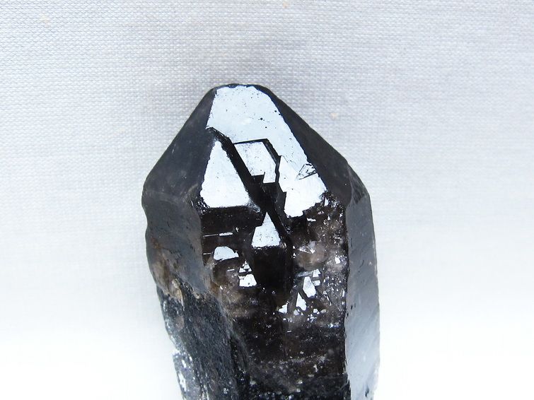 モリオン 原石 山東省産 黒水晶 原石 一点物 171-9879