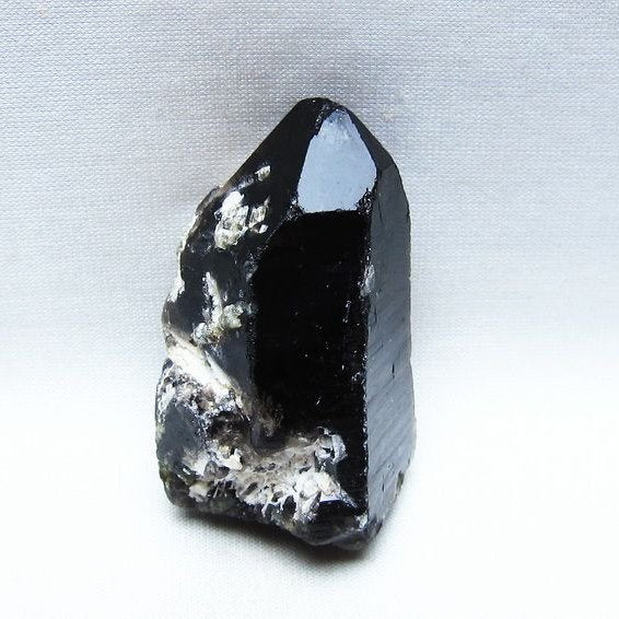 モリオン 原石 山東省産 黒水晶 原石 一点物 171-9886