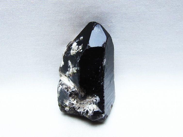 モリオン 原石 山東省産 黒水晶 原石 一点物 171-9886