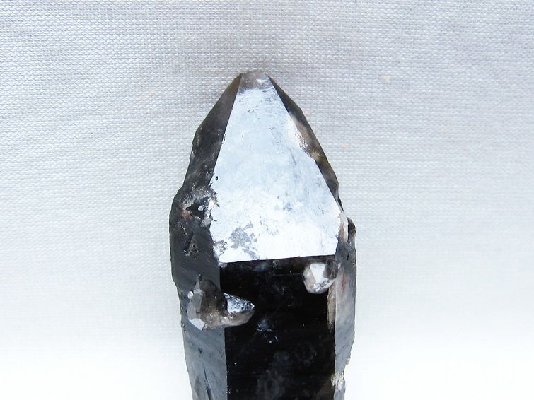 モリオン 原石 山東省産 黒水晶 原石 一点物 171-9909