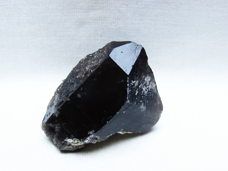 黒水晶 原石 山東省産 モリオン 原石 一点物 171-9924