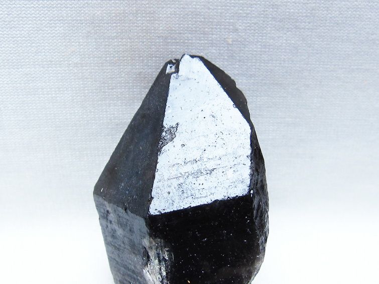 黒水晶 原石 山東省産 モリオン 原石 一点物 171-9926