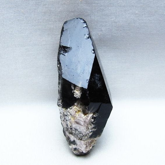 黒水晶 原石 山東省産 モリオン 原石 一点物 171-9933