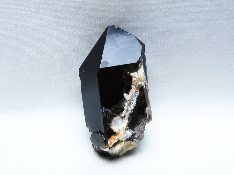黒水晶 原石 山東省産 モリオン 原石 一点物 171-9945