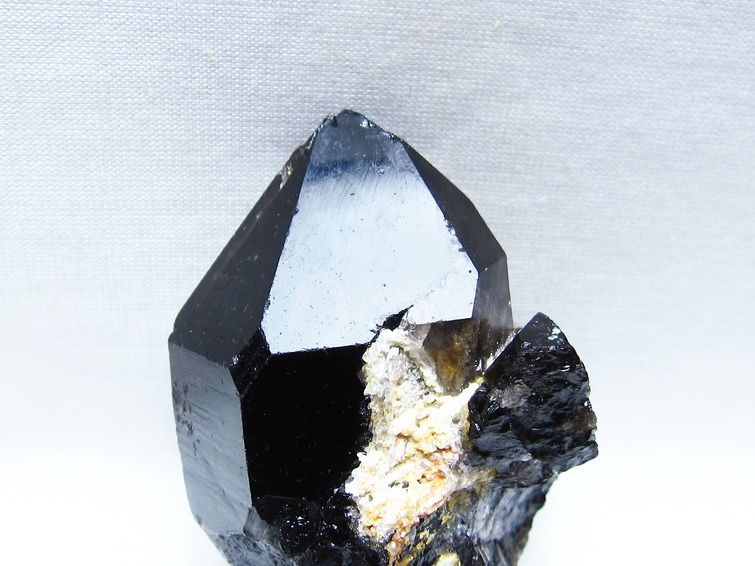 黒水晶 原石 山東省産 モリオン 原石 一点物 171-9952