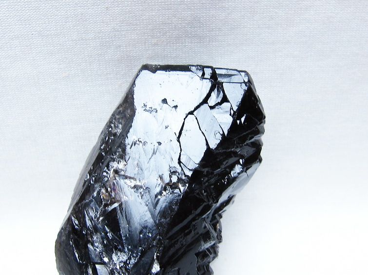 黒水晶 モリオン 原石 山東省産 一点物 171-9981
