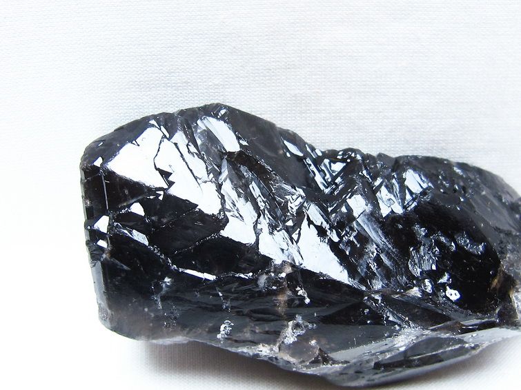 黒水晶 モリオン 原石 山東省産 一点物 171-9981