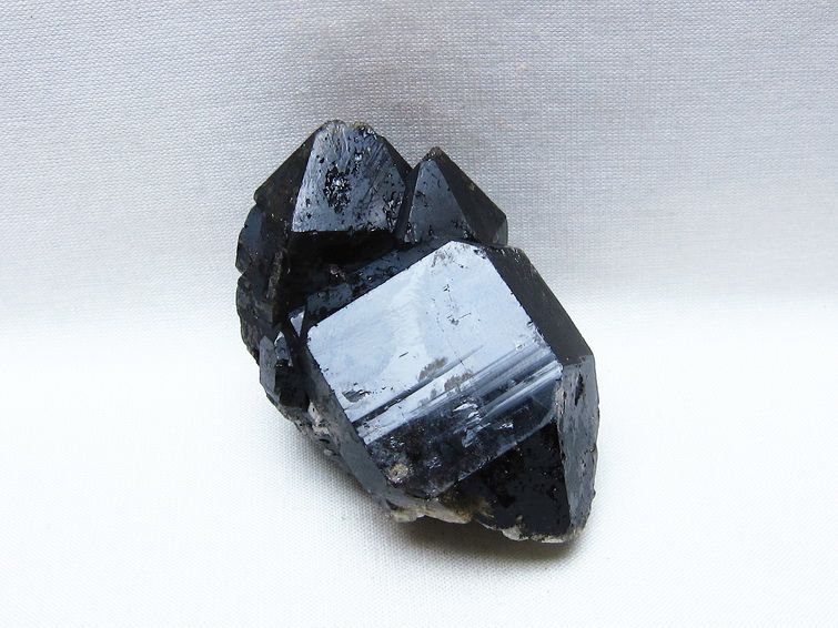 黒水晶 モリオン 原石 山東省産 一点物 171-9990