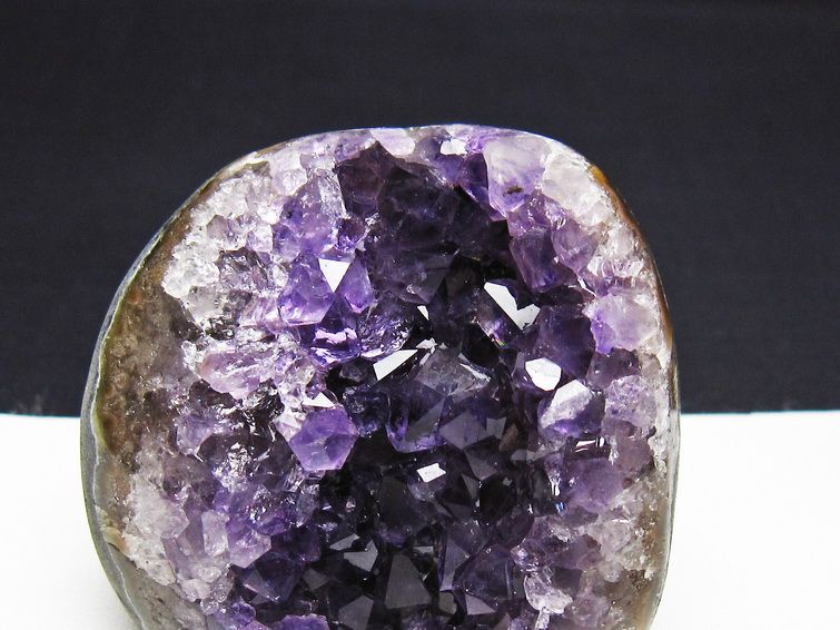アメジスト クラスター 原石 ウルグアイ産 amethyst 一点物 172-3428