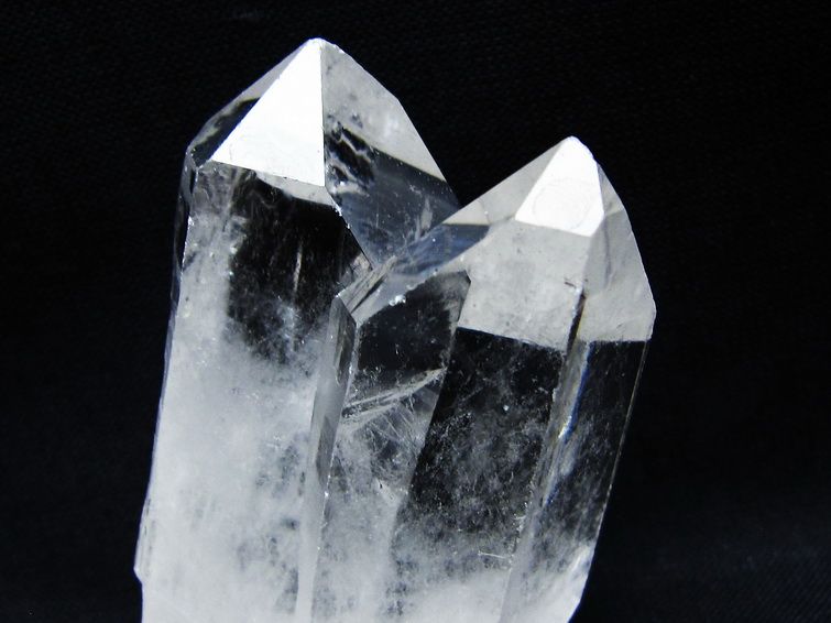 水晶 クラスター 虹入り アーカンソー産 172-3493