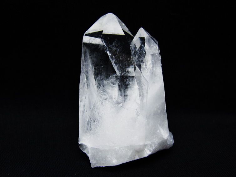 水晶 クラスター 原石 アーカンソー産 一点物 172-3519