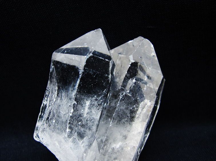 水晶 クラスター 原石 アーカンソー産 一点物 172-3521 – 天然石