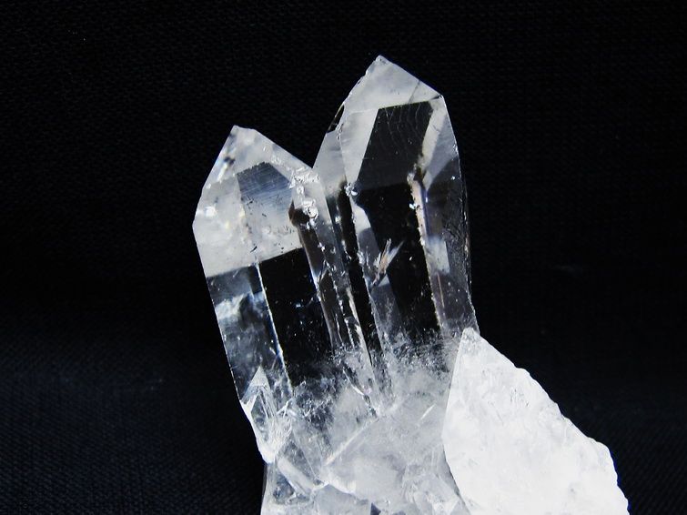 水晶 クラスター 原石 アーカンソー産 一点物 172-3576