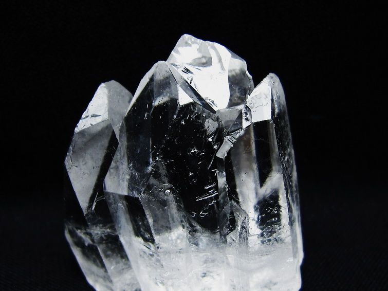 水晶 クラスター 原石 アーカンソー産 一点物 172-3577