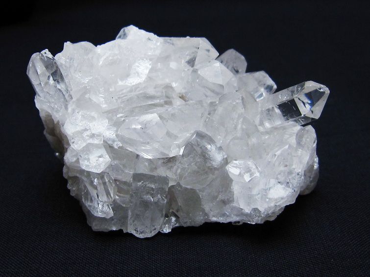 水晶 クラスター 原石 アーカンソー産 一点物 172-3616