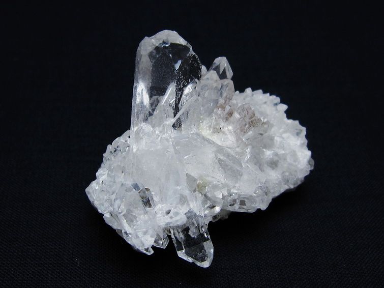 水晶 クラスター 原石 アーカンソー産 一点物 172-3639