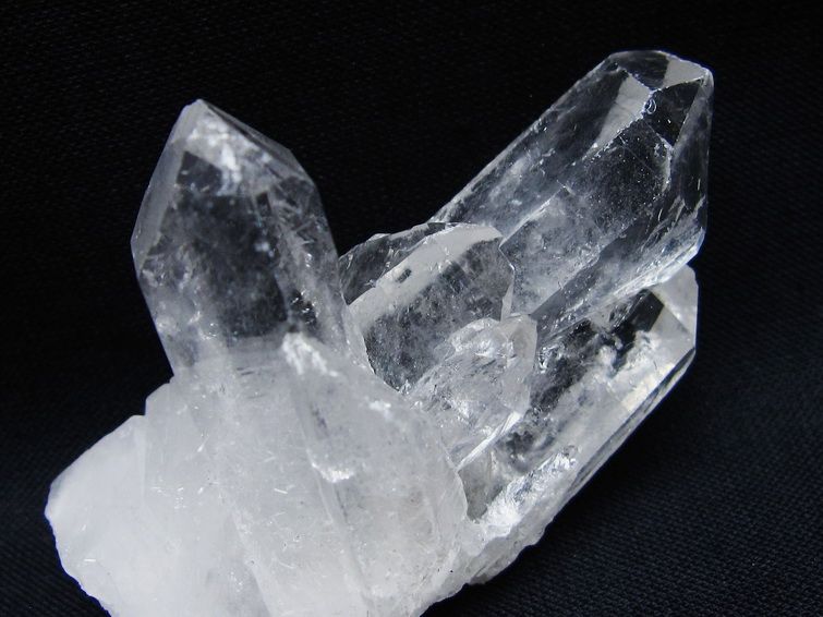 水晶 クラスター 原石 アーカンソー産 一点物 172-3641