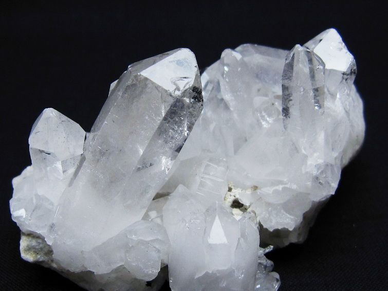 水晶 クラスター 原石 アーカンソー産 一点物 172-3656