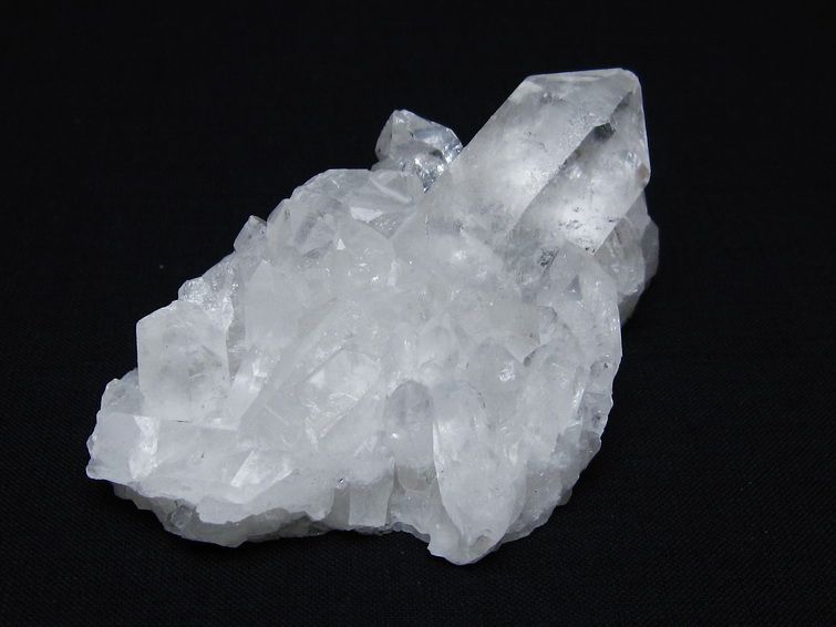 水晶 クラスター 原石 アーカンソー産 一点物 172-3659