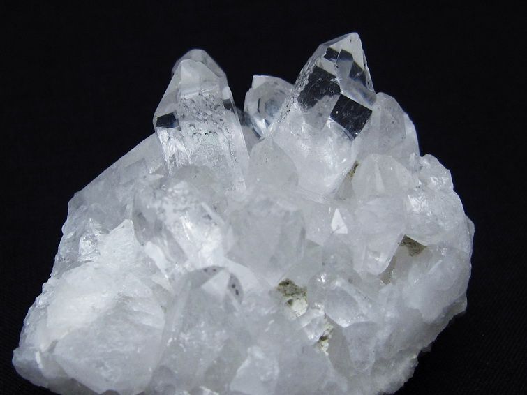 水晶 クラスター 原石 アーカンソー産 一点物 172-3663