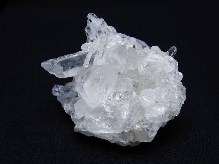 水晶 クラスター 原石 アーカンソー産 一点物 172-3667