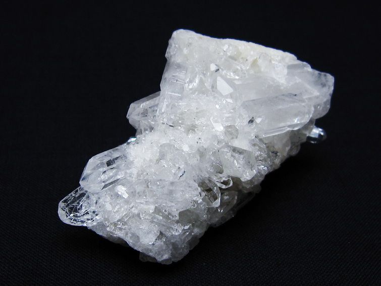 水晶 クラスター 原石 アーカンソー産 一点物 172-3679