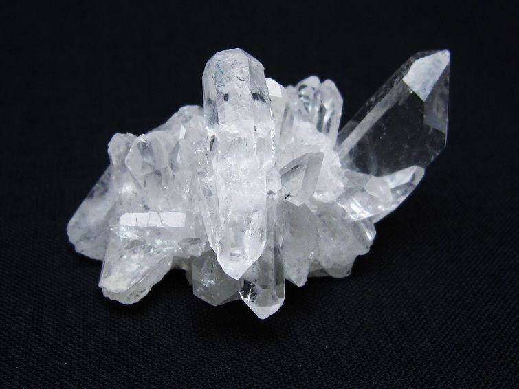 水晶 クラスター 原石 アーカンソー産 一点物 172-3691