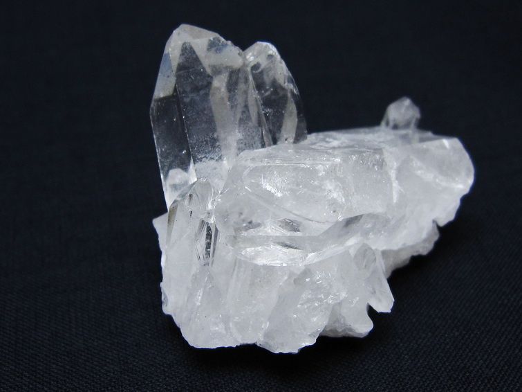 水晶 クラスター 原石 アーカンソー産 一点物 172-3697