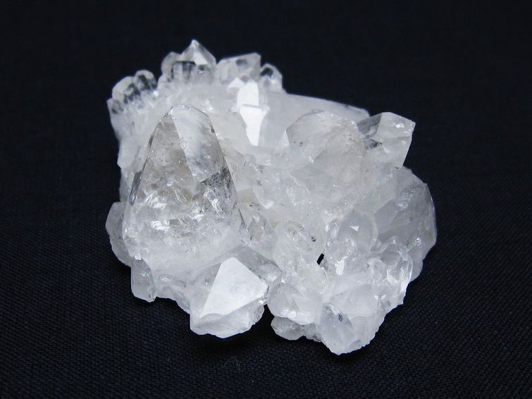 水晶 クラスター 原石 アーカンソー産 一点物 172-3701