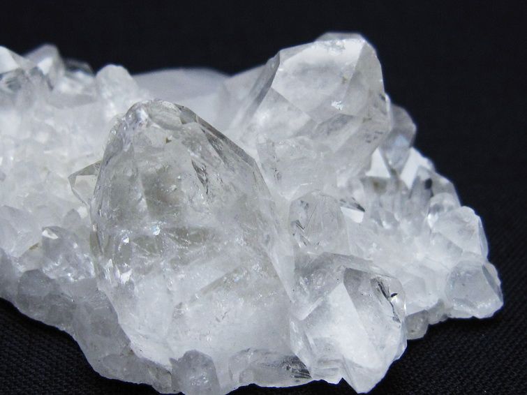 水晶 クラスター 原石 アーカンソー産 一点物 172-3701