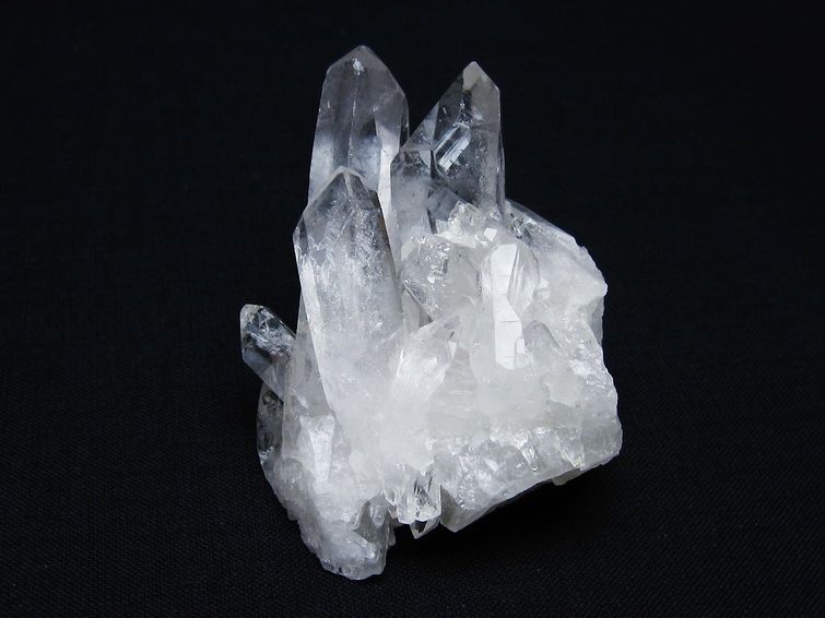 水晶 クラスター 原石 アーカンソー産 一点物 172-3702