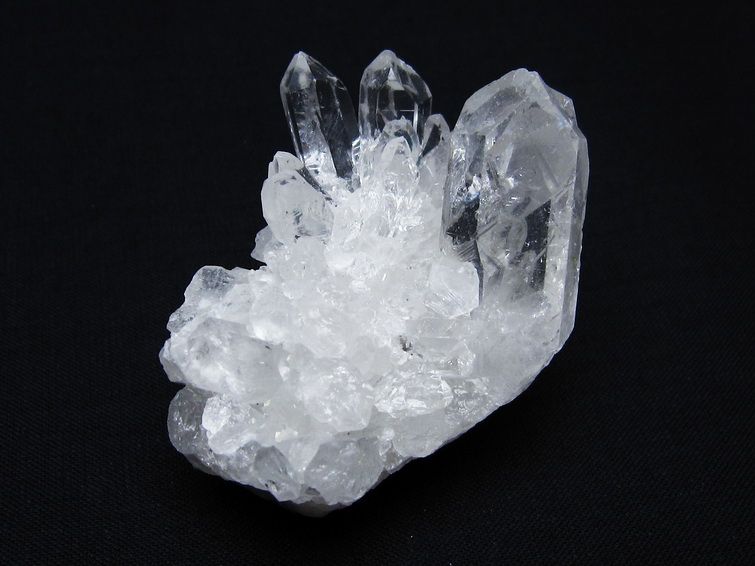 水晶 クラスター 原石 アーカンソー産 一点物 172-3704