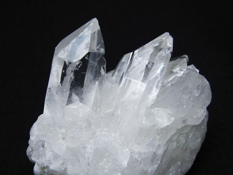 水晶 クラスター 原石 アーカンソー産 一点物 172-3711