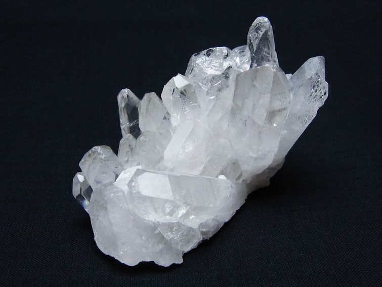 水晶 クラスター 原石 アーカンソー産 一点物 172-3717