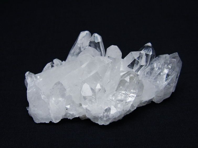 水晶 クラスター 原石 アーカンソー産 一点物 172-3721