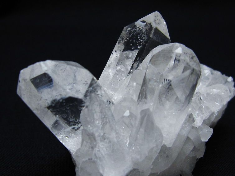 水晶 クラスター 原石 アーカンソー産 一点物 172-3733